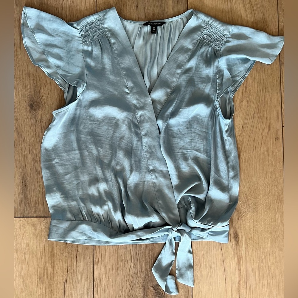 Banana republic wrap top